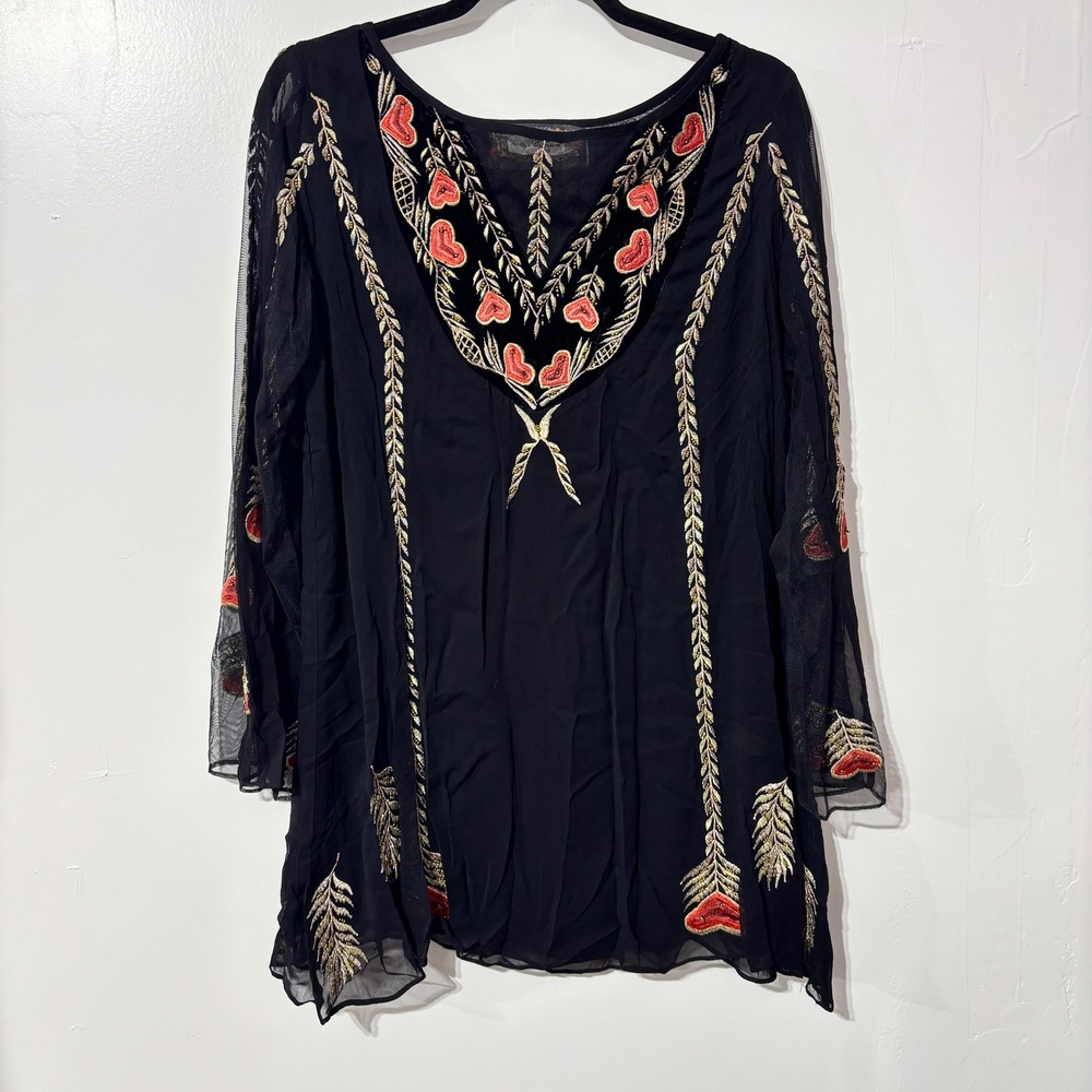Vintage Collection‎ Black Sheer Embroidered Heart Tunic Top Size Small Boho